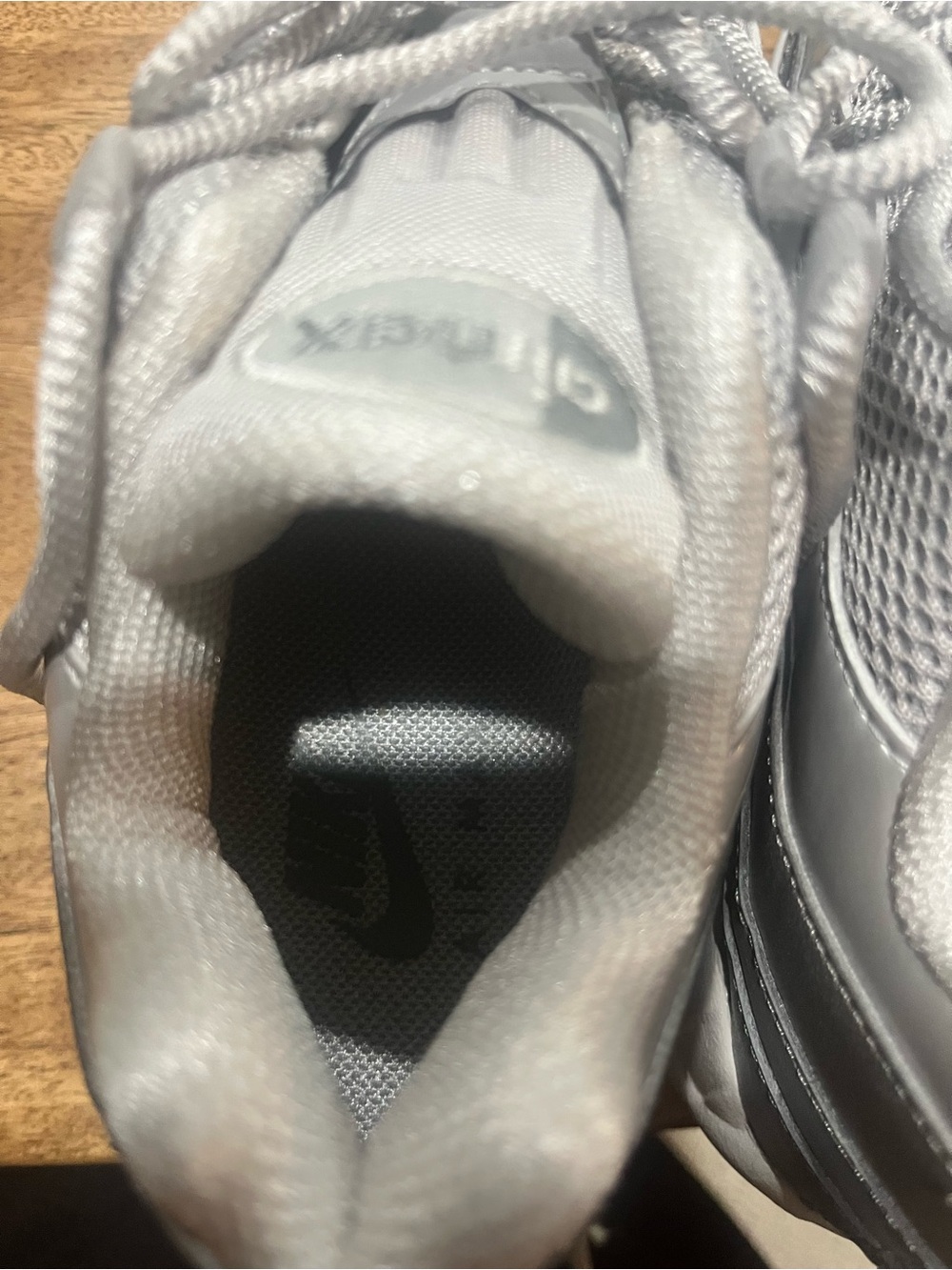 Nike Men’s White and Gray Running Sneakers
